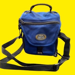 Tek Digital small camera/tech bag